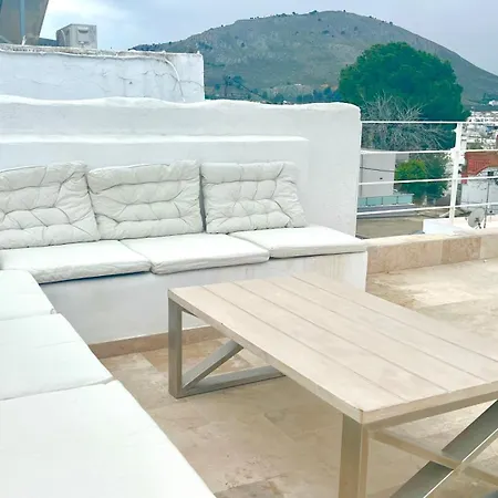 Сasa de vacaciones Aiora - Beautiful Stone House With Rooftop Terrace *